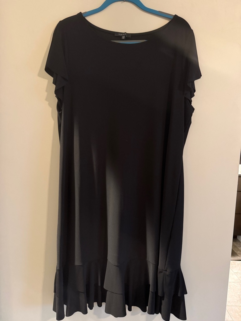 Tahari Black Ruffle-Hem Flutter Sleeve Dress